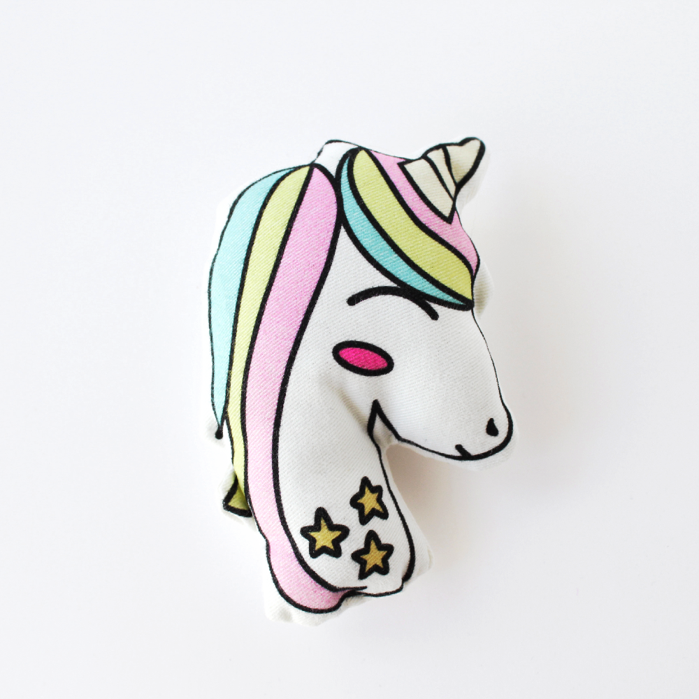 Unicorn pillow by Vale 
